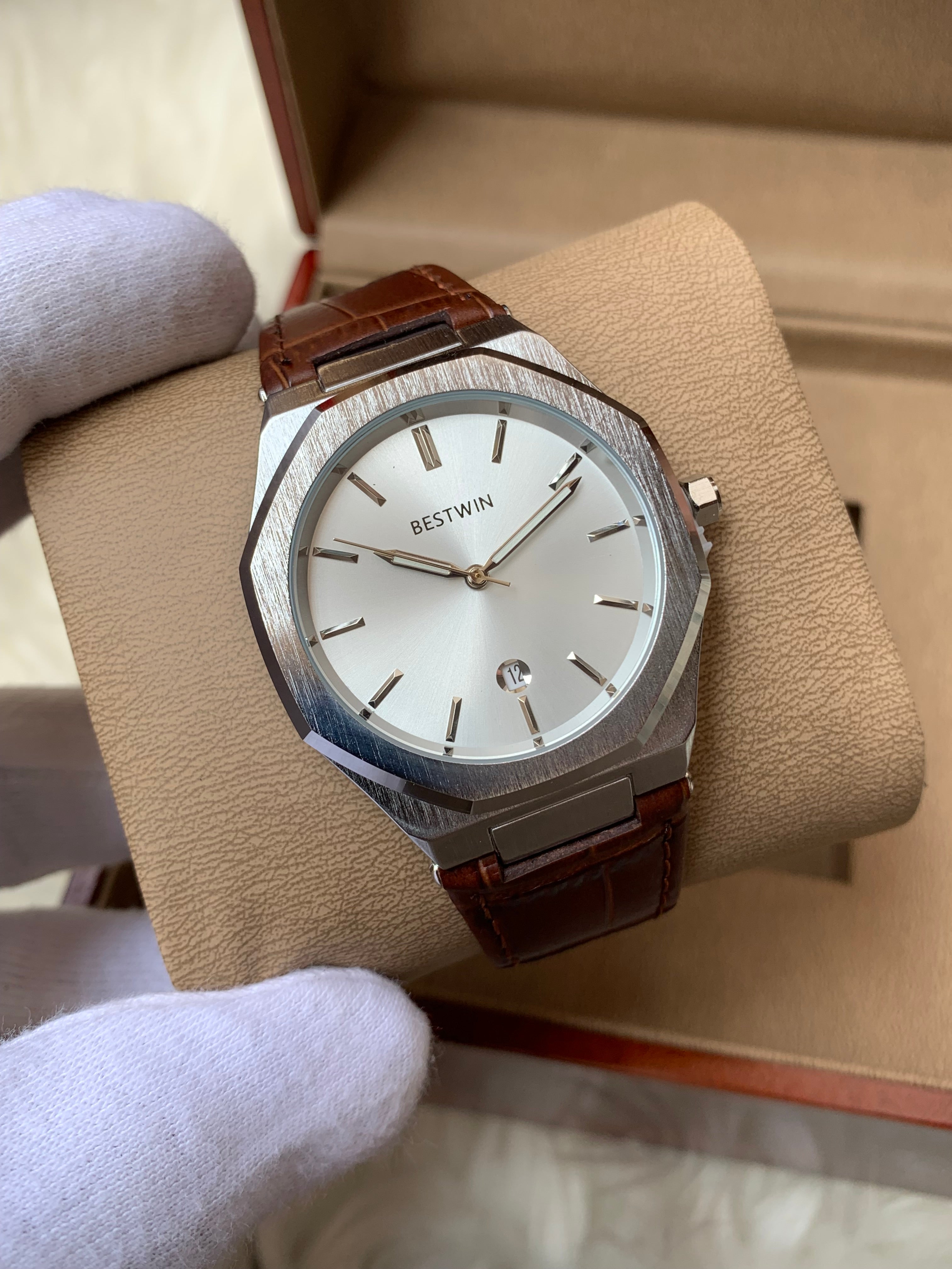 Bestwin (191)S.W Strap watch