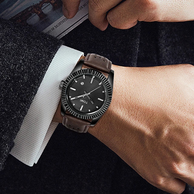 TOMI T-098 Men's Watch Date Quartz Round Shape Dial Leather Straps